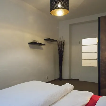 Riverside Vyton *